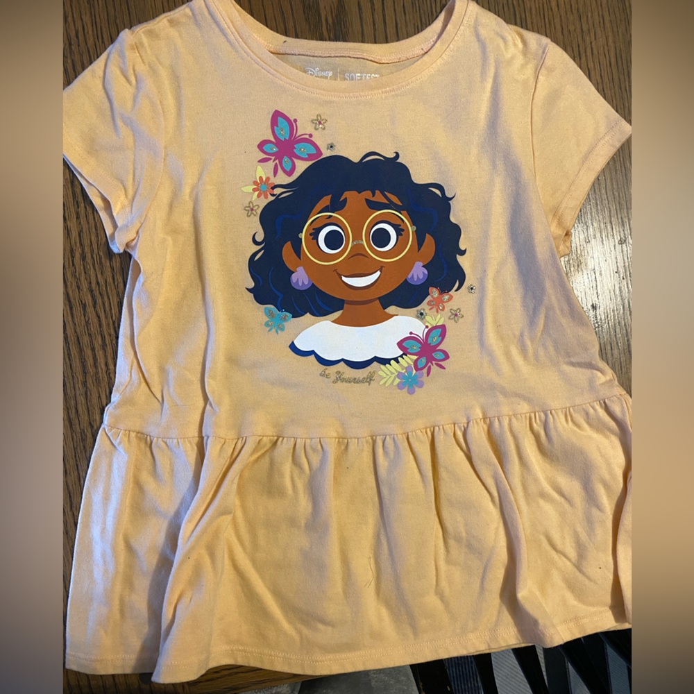 Encanto Flutter T